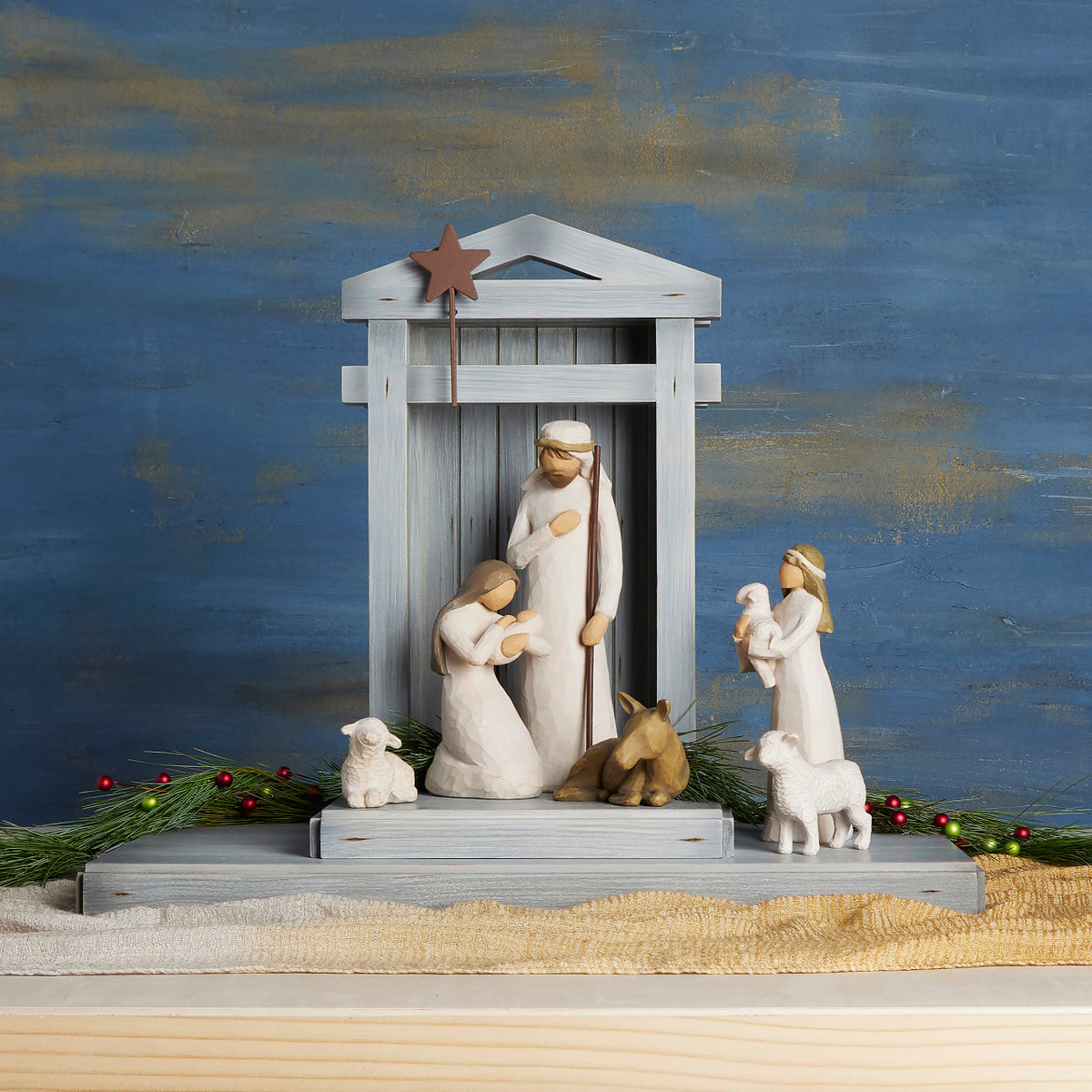 Nativity Deluxe: Starter Figures plus Crèche, 7-piece Set